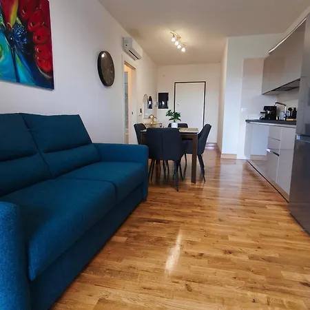 Angela Апартаменты